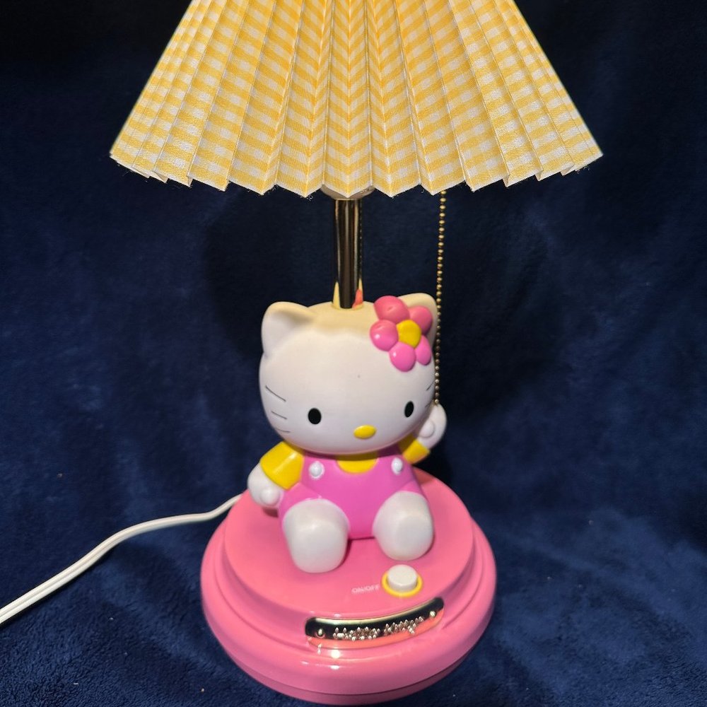 Hello Kitty Vintage Electric Table Lamp w Added Yellow Checked Pleated Shade